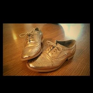 Wanted rose gold oxfords (Modcloth)